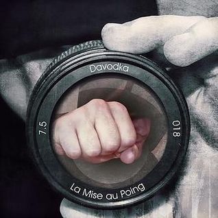 La Mise Au Poing
