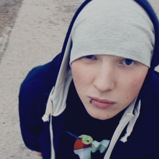Duzoe