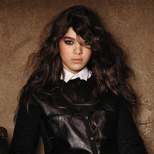Hailee Steinfeld