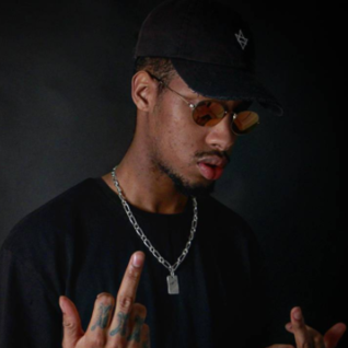Le Hu$$
