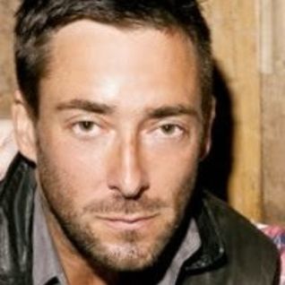 Lukas Burton