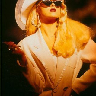 Tairrie B