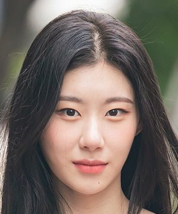 CHAERYEONG (채령)