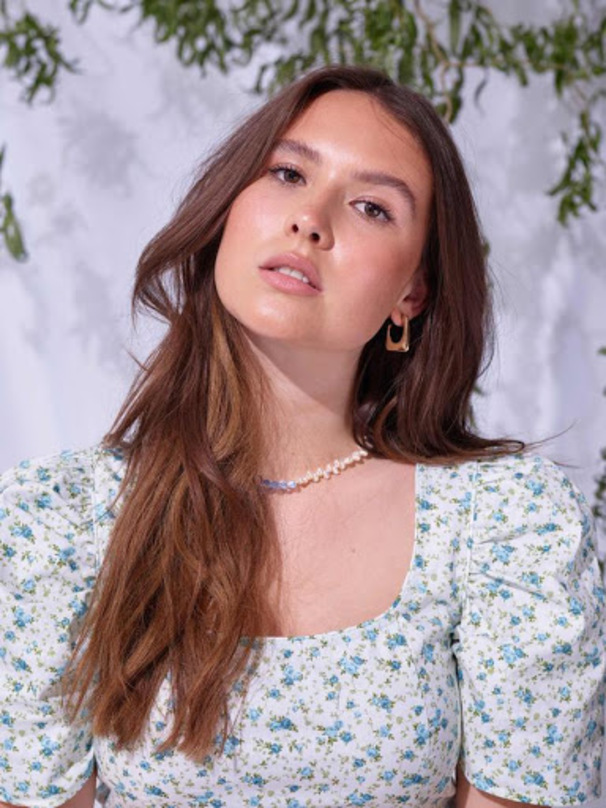 Mimi Webb