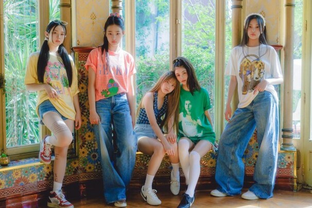 NewJeans (뉴진스)