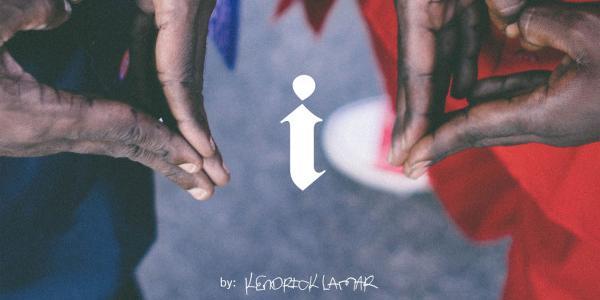 „i” merchandise
