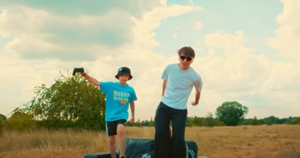 INNY ŚWIAT