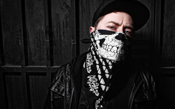 Thumbs Up (For Rock N’ Roll) – Kill The Noise Remix